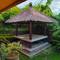 Отель The Raja Singha Luxury Villas Resort 