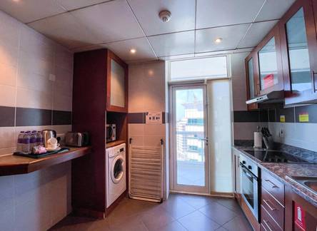 Отель Flora Creek Deluxe Hotel Apartments Apart