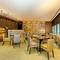 Отель Flora Creek Deluxe Hotel Apartments Apart