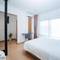 Отель The One Cozy Vacation Residence