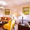 Отель Mercure Dubai Barsha Heights Hotel Suites