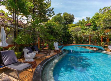 Отель Aochalong Villa Resort & Spa