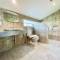 Отель Aochalong Villa Resort & Spa