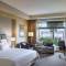 Отель Swissotel Al Ghurair Dubai