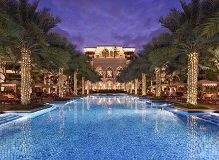 Отель The Palace Downtown Dubai