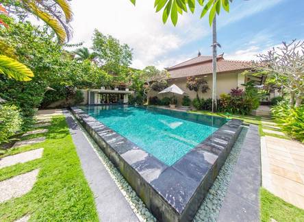 Отель Asri Jewel Villas & Spa