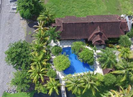 Отель Arya Amed Beach Resort