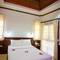 Отель Cocopalm Beach Resort 