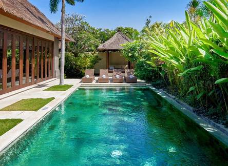 Отель Mahagiri Villas
