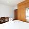 Отель Lasalle Suites & Spa