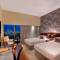 Отель Majestic City Retreat Hotel