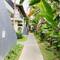 Отель Putri Ayu Cottages