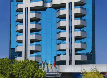 Отель Avenue Hotel
