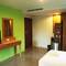 Отель Phuket Ecozy Hotel