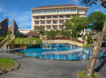 Отель LOMBOK RAYA HOTEL