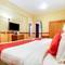 Отель Middle East Hotel
