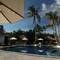 Отель Hutcha Resort 