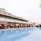 Отель Vista Mar Beach Resort and Country Club 