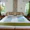 Отель Marcosas Cottages Resort 