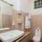 Отель Turtle Bay Dive Resort, Moalboal