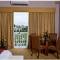 Отель Lewis Grand Hotel
