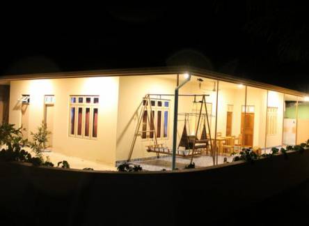 Отель Maaz Inn Fenfushi