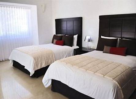 Отель Bambu Suites, Playa del Carmen