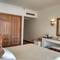 Отель Camel Dive Club & Hotel