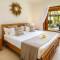 Отель Oasis Villas by Evaco Holiday Resorts