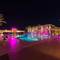 Отель Reef Oasis Beach Resort