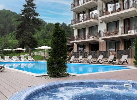 Отель Best Western Paradise Hotel Dilijan