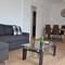 Отель Surf & Sun Holiday Apartments