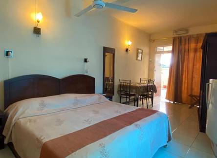 Отель Monalysa Holidays Bungalows