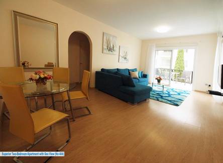 Отель Les Sirenes Apartments