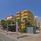 Отель Gold Twins Family Beach Hotel