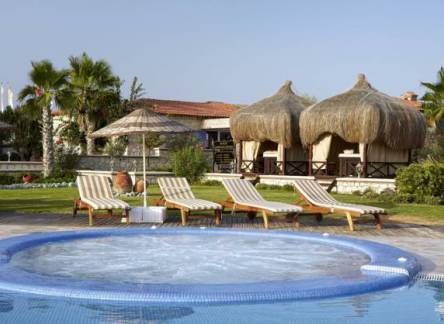 Отель Alacati Beach Resort & Spa