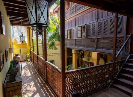 Отель Jafferji House & Spa
