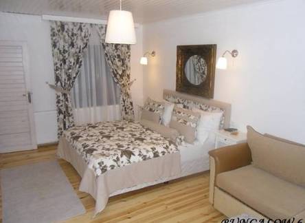 Отель Tree Tops Park Hotel