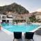 Отель Akdeniz Beach Hotel