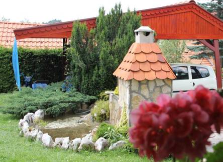 Отель Apartments Rasadnik