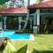 Отель Good Karma Hotel, Rekawa Beach