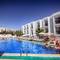 Отель Shark Club Hotel