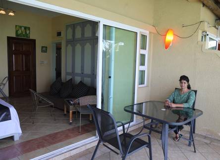 Отель Oceanic Villa