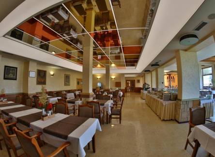 Отель Hotel Olimp