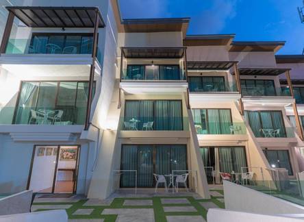 Отель Destination Patong Hotel & Spa