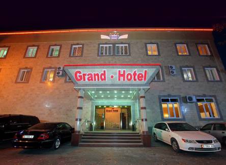 Отель Grand Hotel