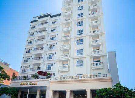 Отель Galliot Hotel