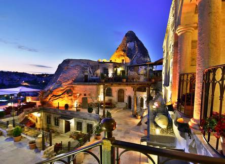 Отель Harman Cave Hotel