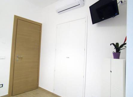 Отель Holiday House Palermo