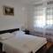 Отель Apartment Vedrana